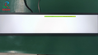 23,9 İnç Çubuk Tipi LCD Ekran 1920*360 LVDS 500nit Çubuk LCD Ekran
